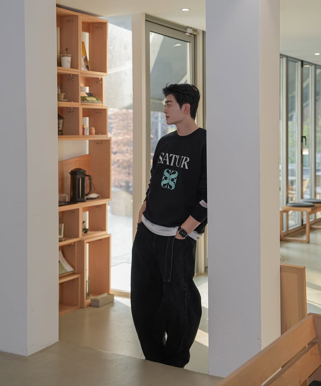 ★SATUR★ Classic Logo Basic Sweatshirt Classic Black MUSINSA | SATUR Classic Letter Logo Hooded Sweatshirt