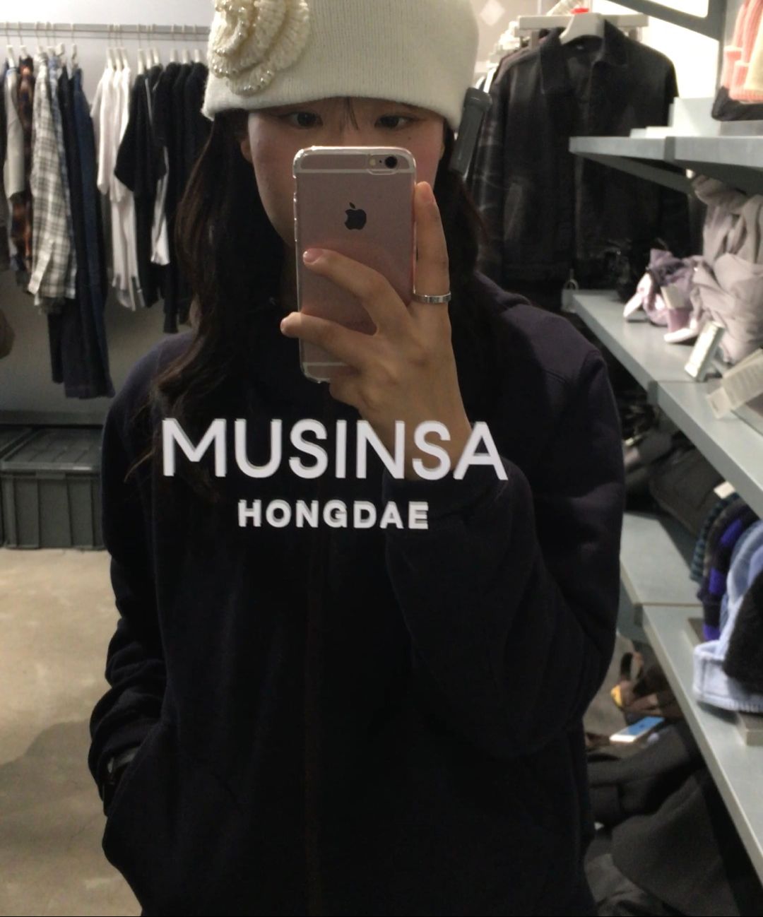 MUSINSA公式 | SETUPEXE PEARL CORSAGE BEANIE / IVORY