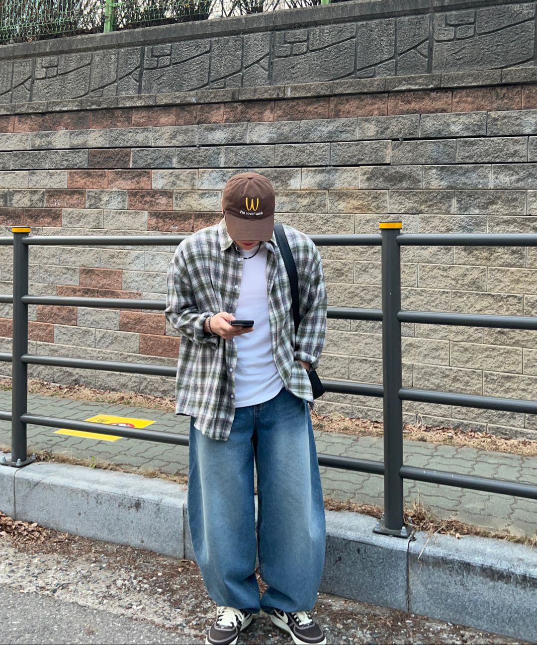 MUSINSA公式 | SCALLYWAG Swing Balloon Fit Denim [Indigo]