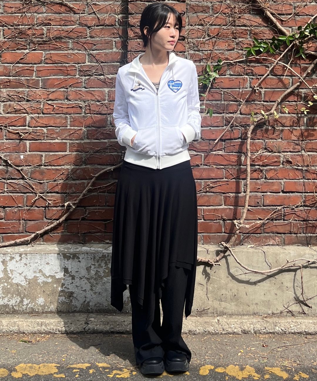 SCULPTOR Flag Track Zip-Up ホワイト M Flag Track Zip-Up White – SCULPTOR JAPAN