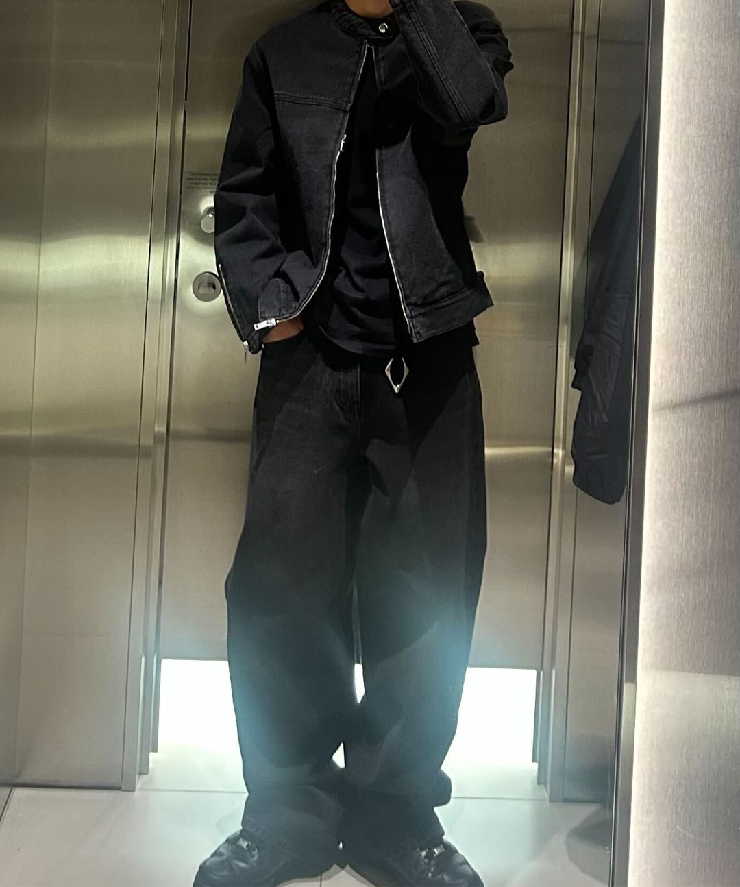 MUSINSA | MUSINSA STANDARD Extra wide denim pants [light indigo]