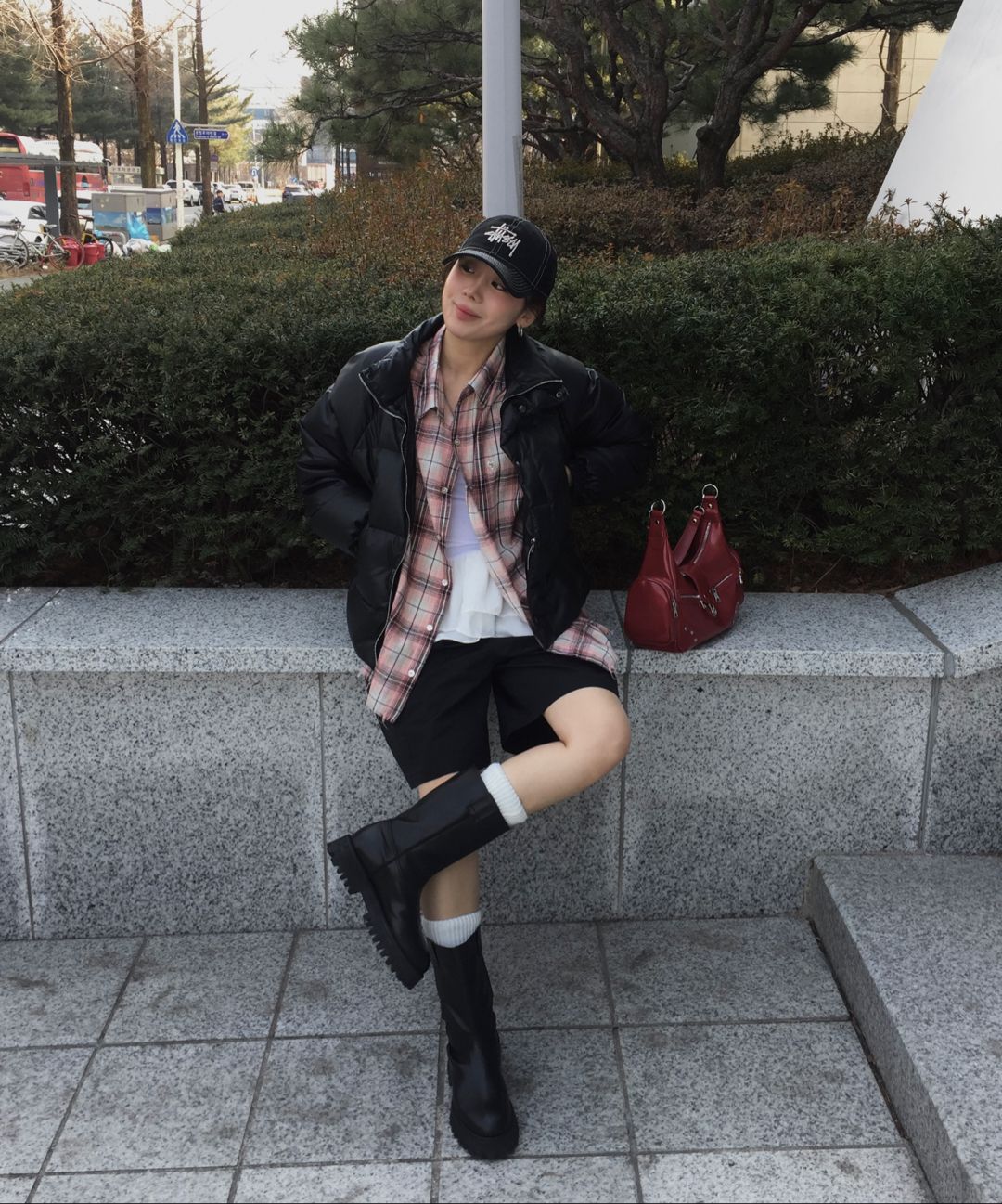 ショルダーバッグ・ポシェット ILLIGO 25ss Ruby Stud Shoulder Bag Qoo10 ILLIGO RUBY STUD BAG ショルダーバ