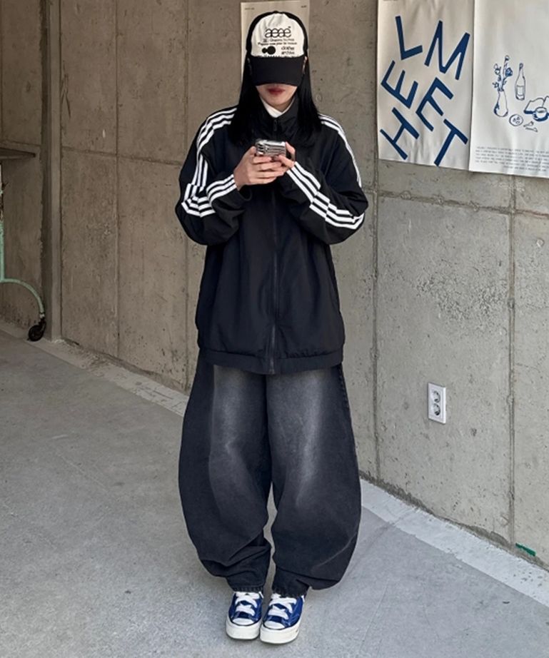 SCALLYWAG/SWING BALLOON FIT DENIM/ユニセックス/ワイドパンツ MUSINSA | SCALLYWAG Swing Balloon Fit Denim [Black]
