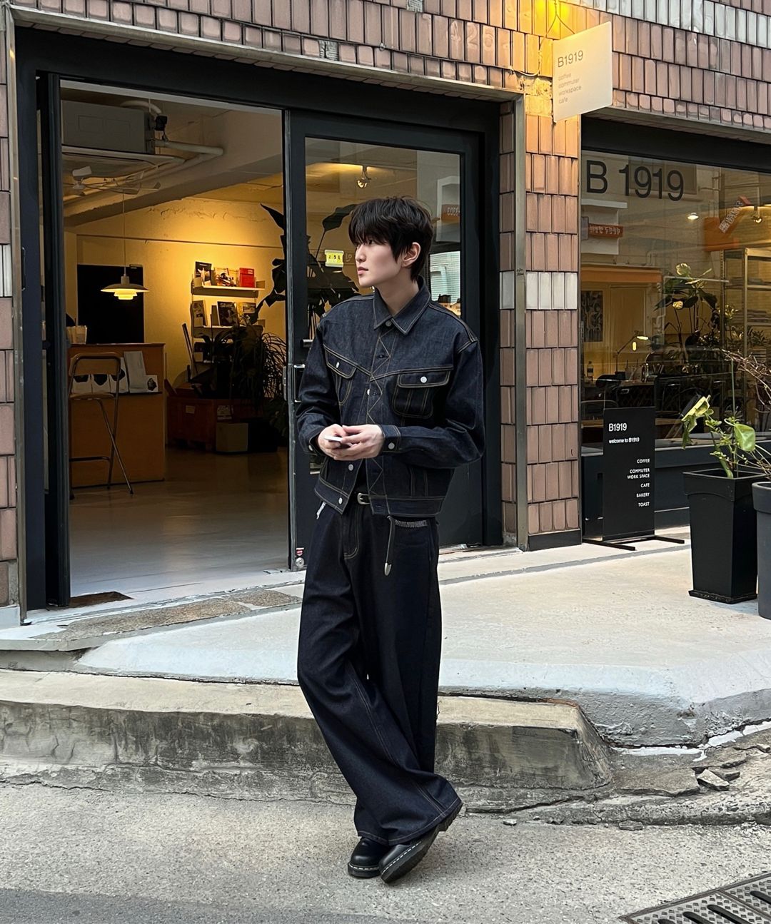 MUSINSA公式 | DNSR Spider Stitch Indigo Denim Pants