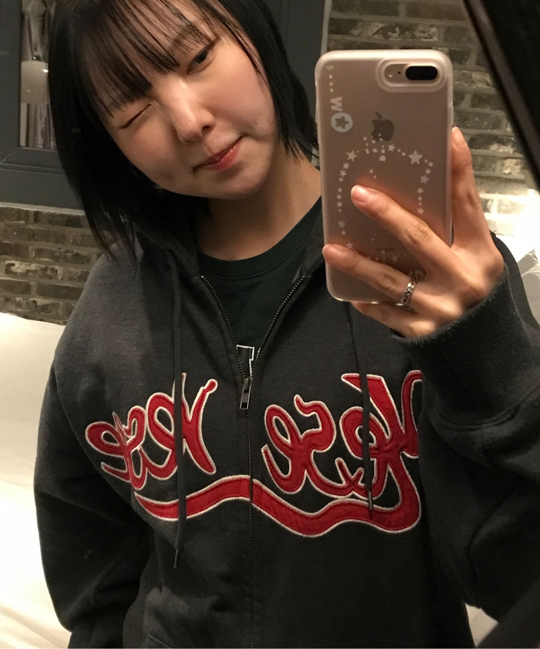 さらに100円引き◆YESEYESEE◆Y.E.S Snail Logo Zip-up Hoodie YESEYESEE]☆Y.E.S Snail Logo Zip-up Hoodie (YESEYESEE