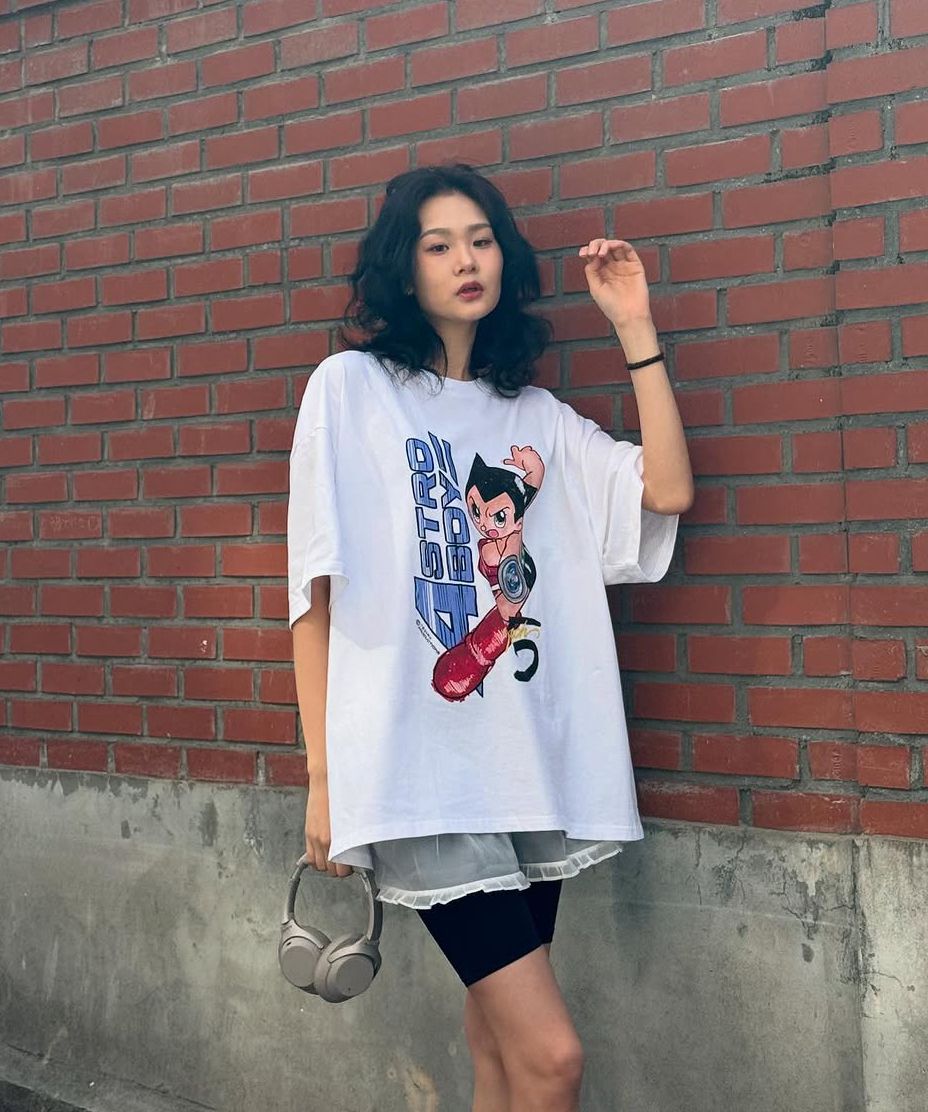 ★MAINBOOTH★Mach 5 Oversized T-shirt(WHITE)★正規品/送料込 MUSINSA | MAINBOOTH [Atom] Mach 5 Oversized T-Shirt (White)