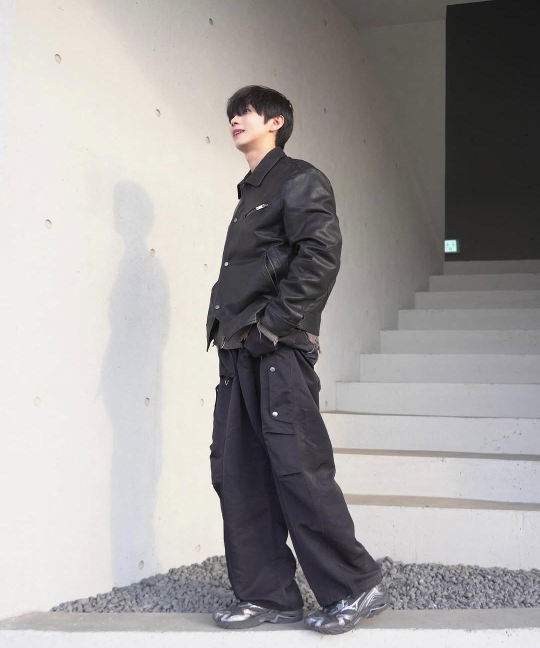 ムム MUSINSA公式 | UNGIMMICK PLACKET NAPPA LEATHER RIDER JACKET (BLACK