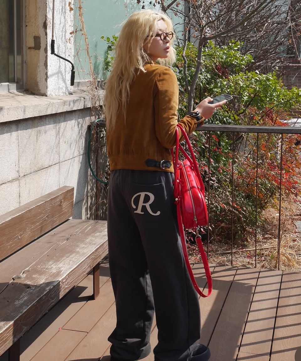 パンツ ROCKCAKE Applique R Pocket Jogger 5BSH079 MUSINSA | ROCKCAKE Applique R Pocket Jogger - Black