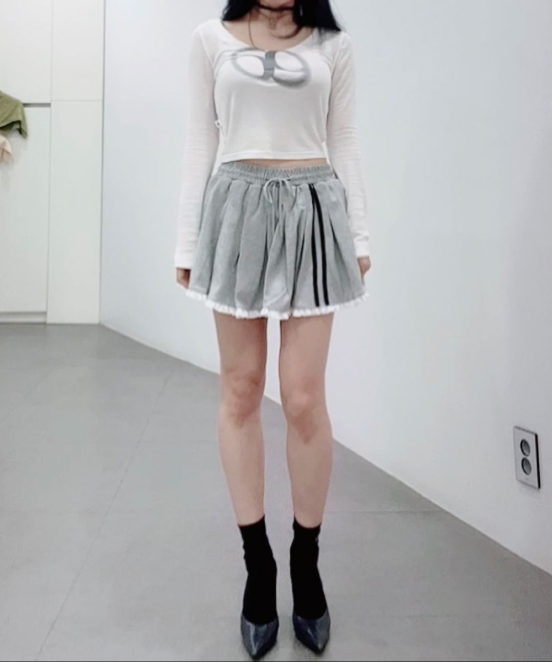 ★2025SS新作★LUV IS TRUE★IM SHORT PLEATS SKIRT LUV IS TRUE] IM SHORT PLEATS SKIRT(GRAY) – SellerWork
