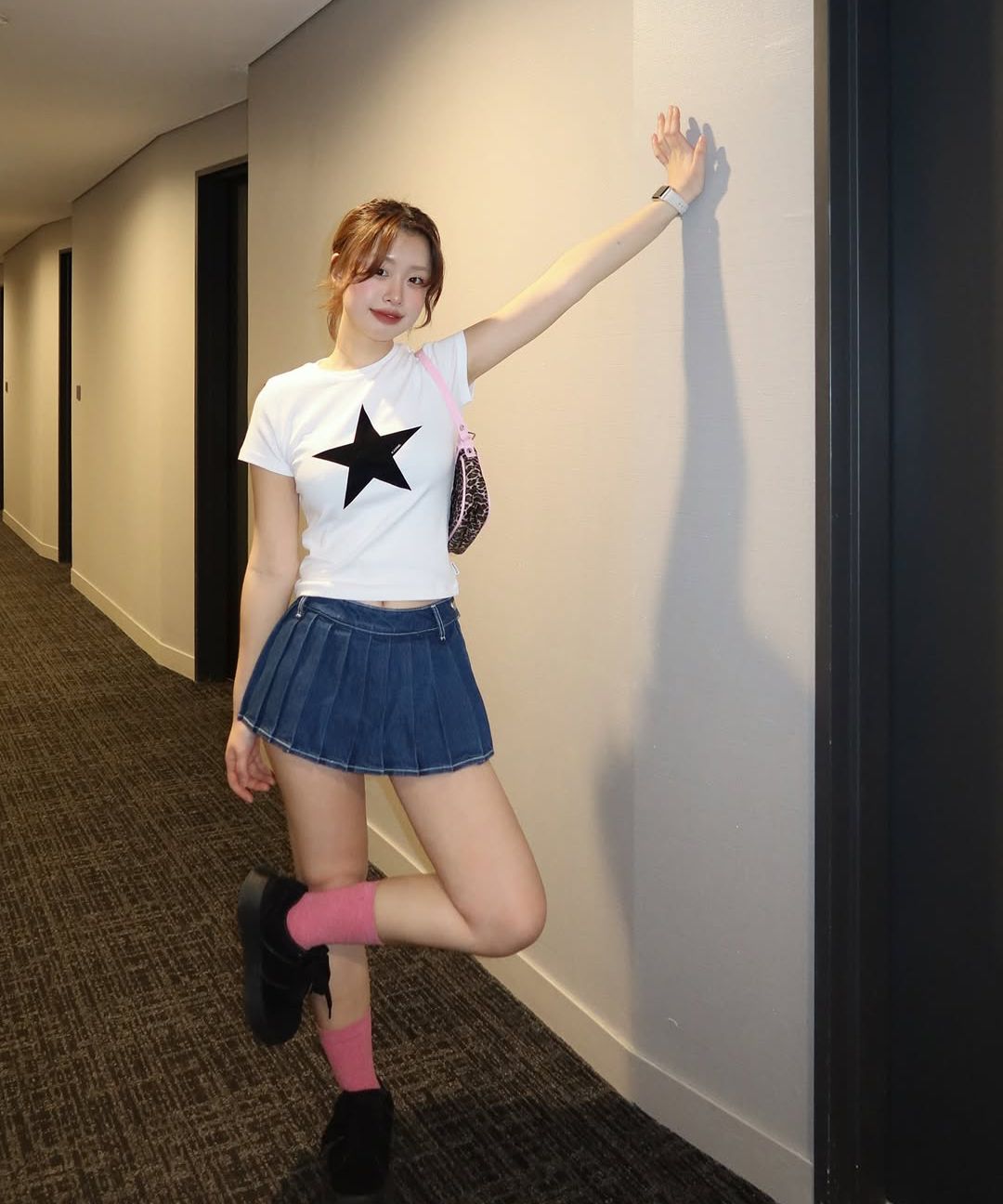 [YOUHEE] STAR POINT T-SHIRTS WHITE ★新商品★ MUSINSA | YOUHEE STAR POINT T-SHIRTS WHITE