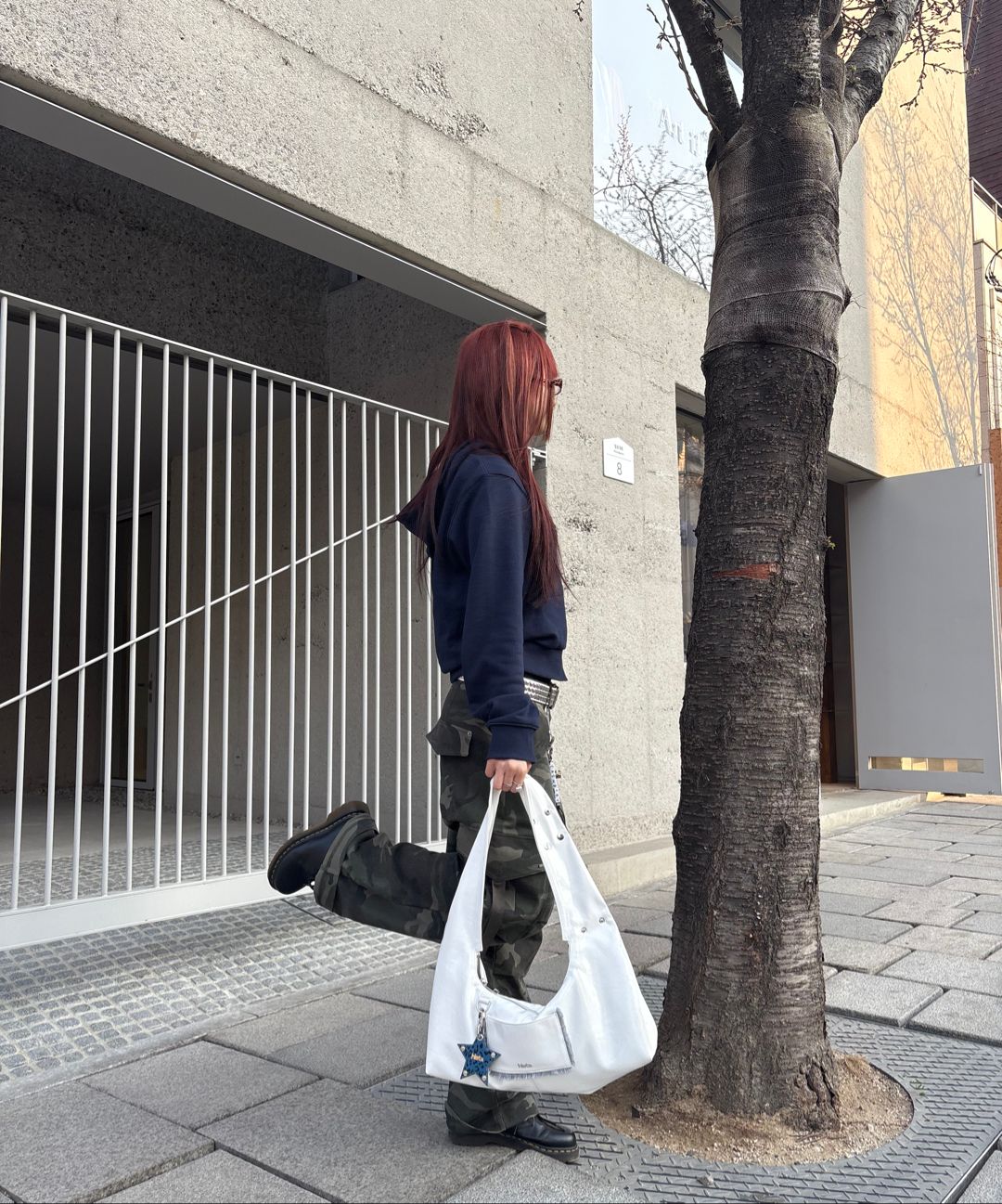 스컬프터(SCULPTOR) Cottage Zip-Up Hoodie Navy - 사이즈 & 후기 | 무신사