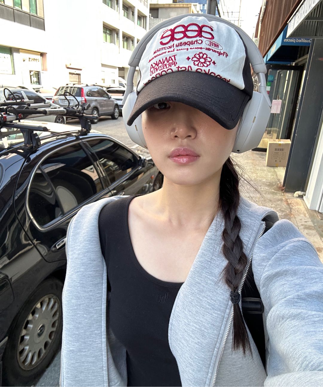 MUSINSA公式 | AEAE WEB LOGO TWO TONE BALL CAP - [BLACK/WHITE]