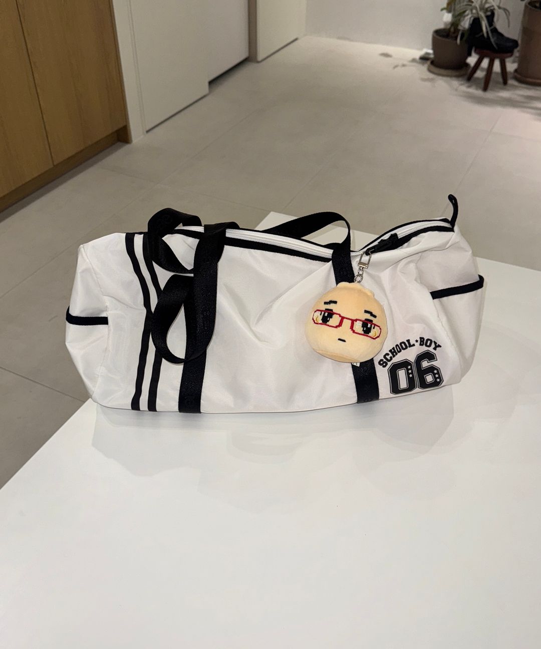 AEAE☆SCHOOL BOY DUFFLE BAG WHITE SCHOOL BOY DUFFLE BAG [WHITE] – aeae JAPAN