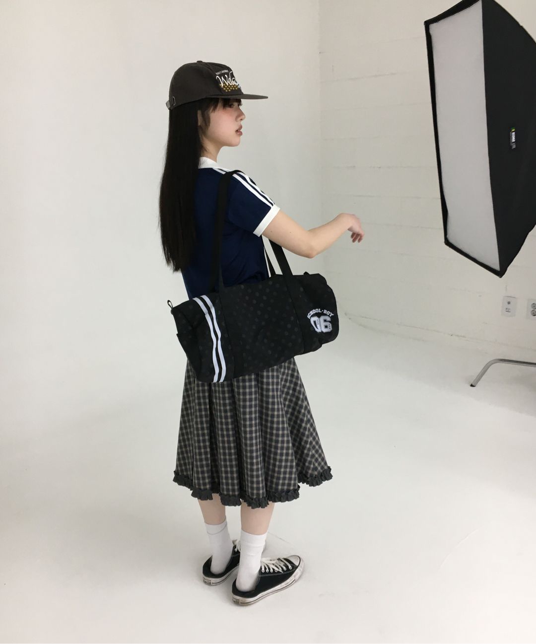 MUSINSA | AEAE SCHOOL BOY DUFFLE BAG [DOT BLACK]