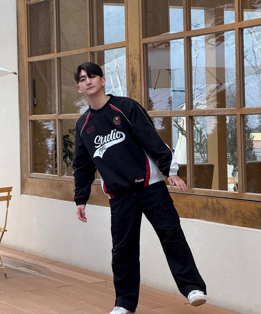 ◇1993studio◇ FC Seoul nylon color scheme crew piste black MUSINSA | 1993STUDIO [FC Seoul] Nylon Color Block Crew