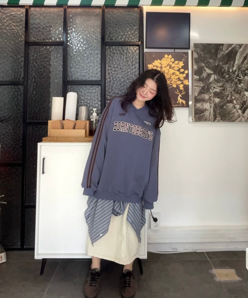 ◇1993studio◇ Retro back point sweatshirt oat beige MUSINSA | 1993STUDIO Small logo half zip-up sweatshirt_Oat Beige