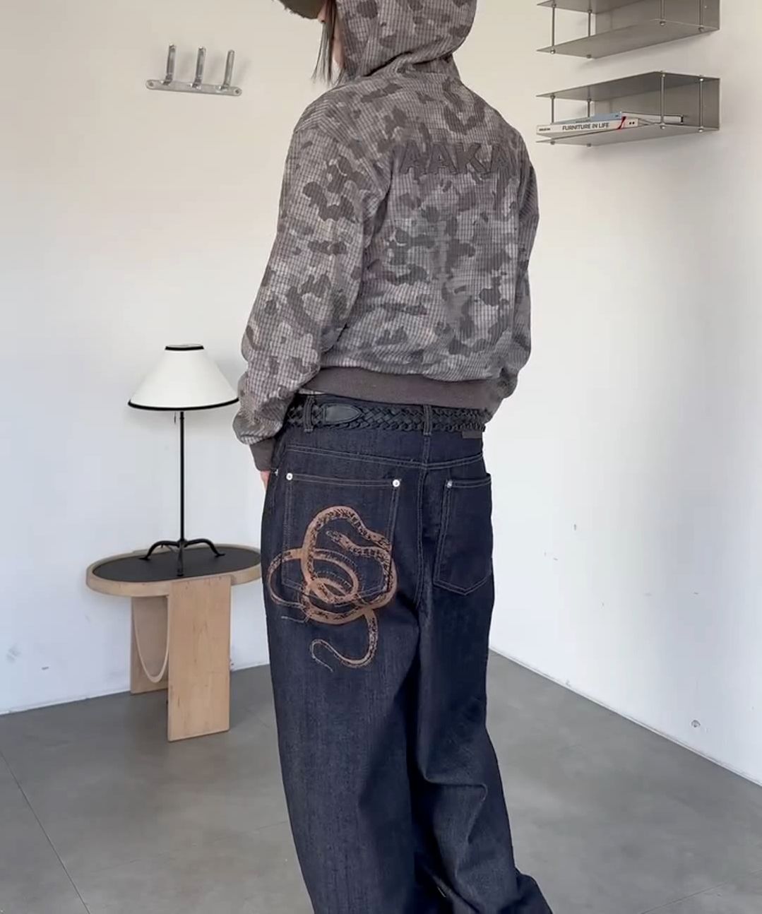 아캄(AAKAM) Snake Printed Denim Pants (Black) - 사이즈 & 후기 | 무신사