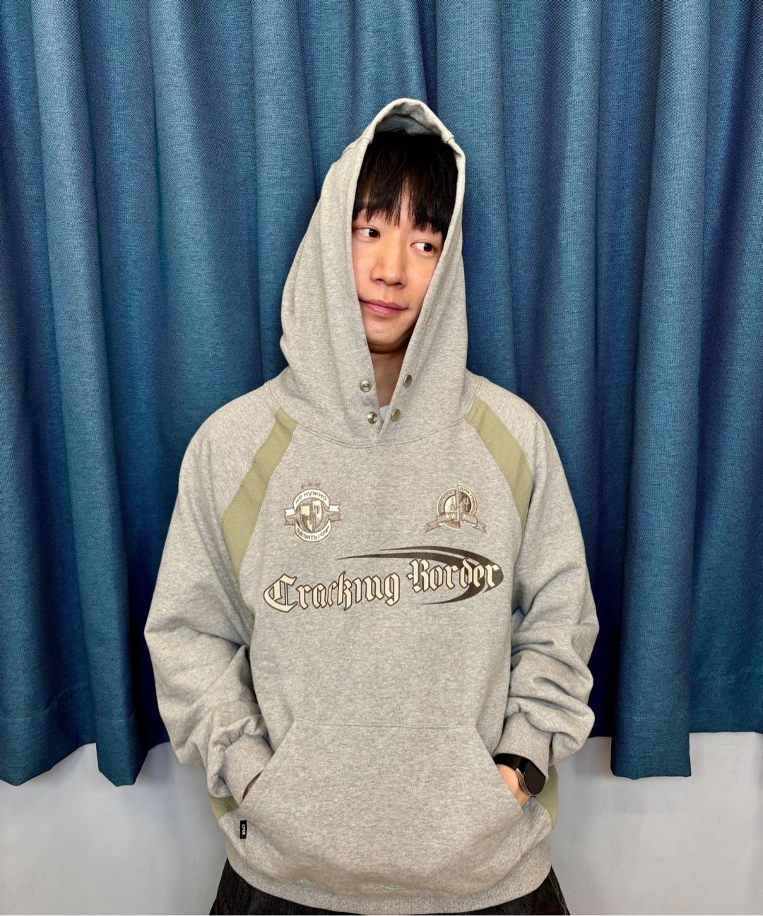 MUSINSA | CPGN STUDIO Cracking Snap Reglan Hoodie Navy