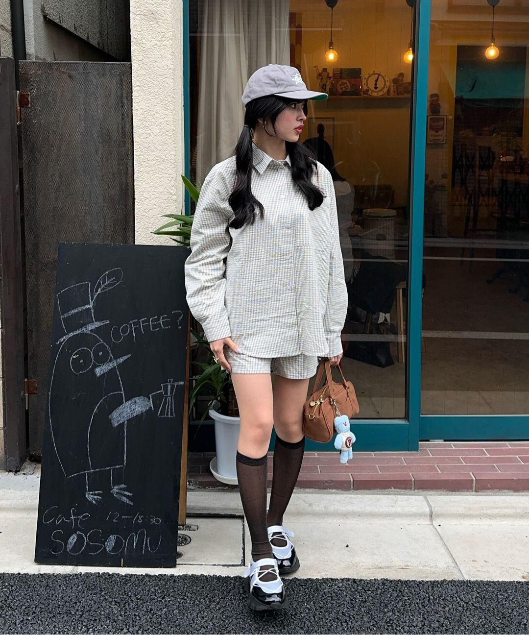 MUSINSA公式 | SALT AND CHOCOLATE Odette Velcro Sneakers