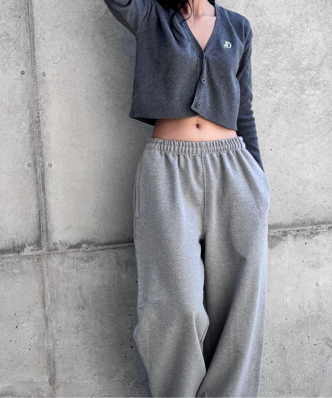 MUSINSA | ODOR Molly wide jogger in white