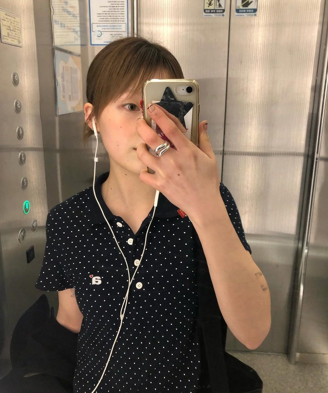 【AEAE】DOT PK T-SHIRTS  R5728 MUSINSA | AEAE DOT PK T-SHIRTS [BLACK]