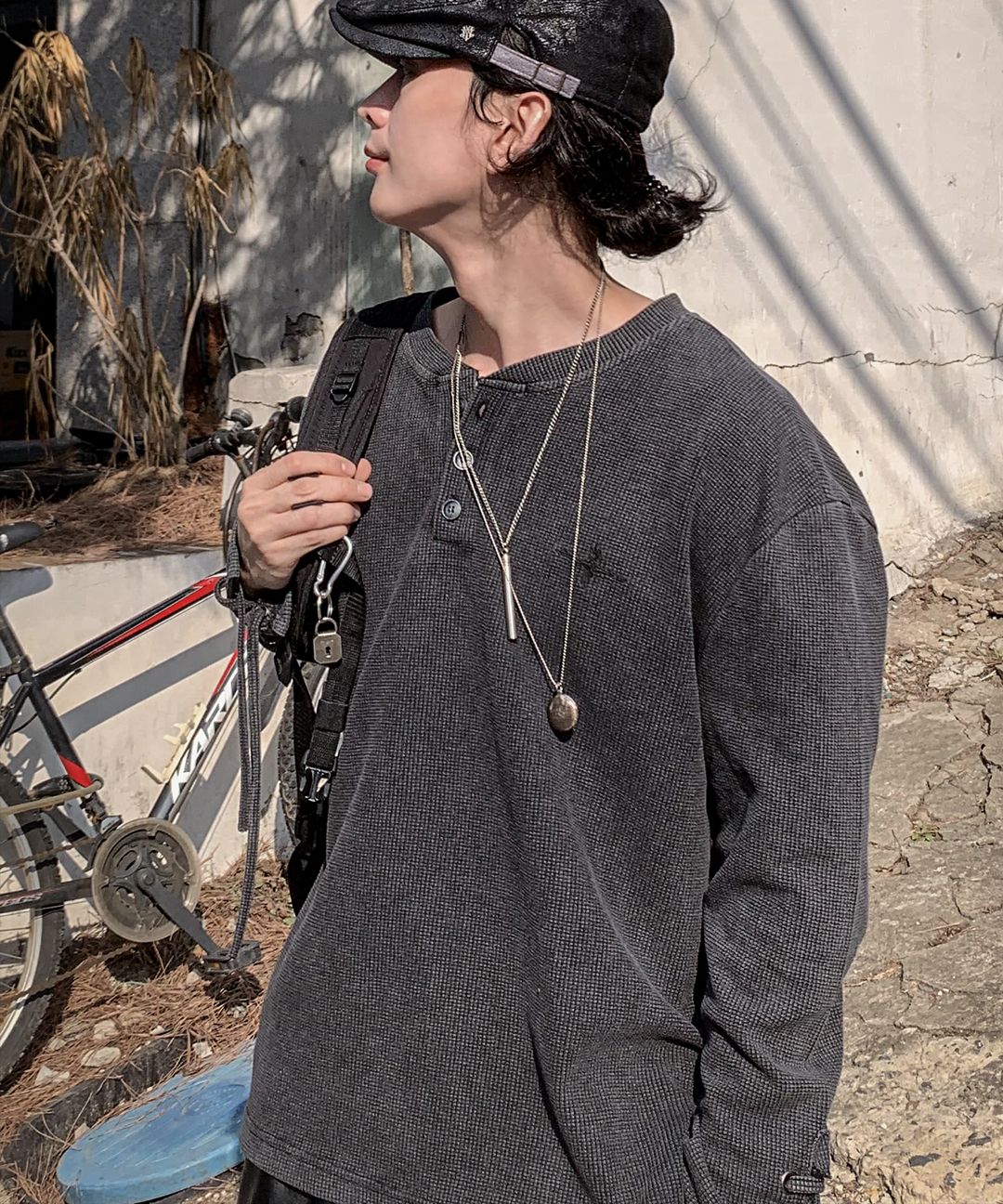 MUSINSA公式 | NOT4NERD Pigment Sleeve Lace Henley Neck Long