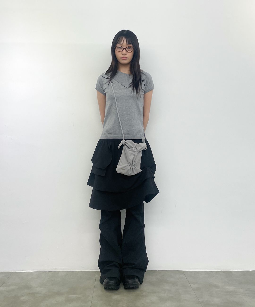 [MISEKI SEOUL] Shirring mini cross bag /追跡付 MUSINSA | MISEKI SEOUL Shirring mini cross bag BLACK