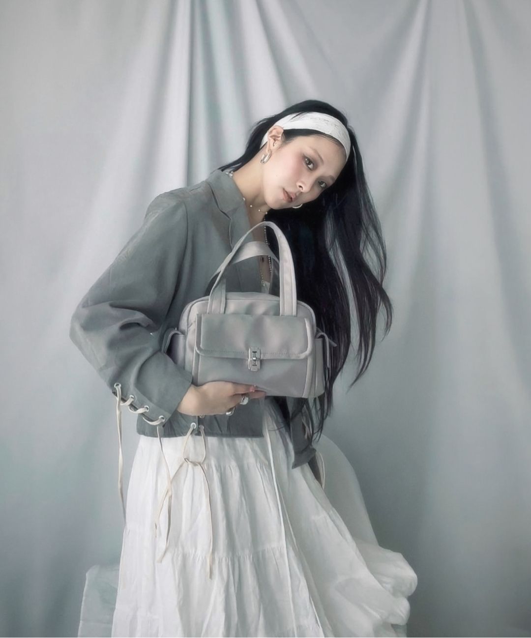 MUSINSA公式 | VUNQUE Perfec Light Poche Tote S (Perfec Light