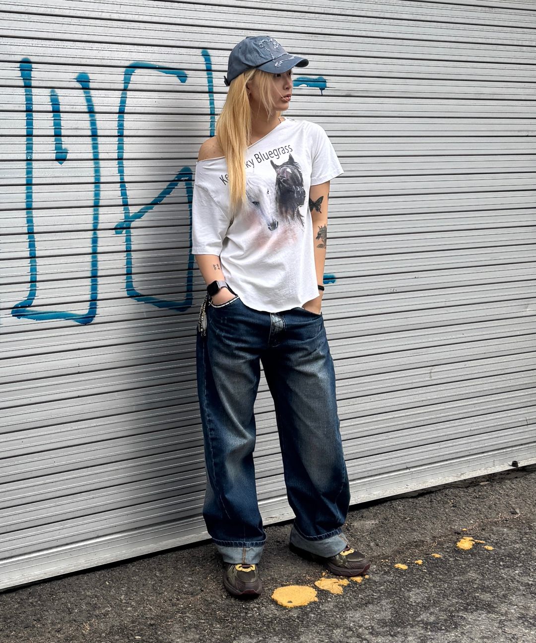 MUSINSA | SCULPTOR Sheriff Cut Out Tee Misty Blue
