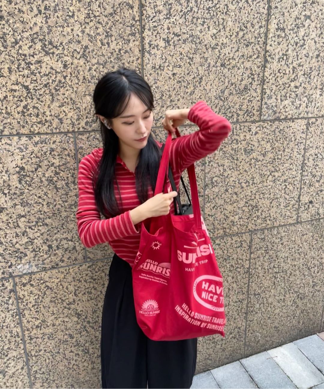 【HELLO SUNRISE】 HS Graphic Cotton Bag / 追跡付 MUSINSA公式 | HELLO SUNRISE HS Graphic Cotton Bag_Red