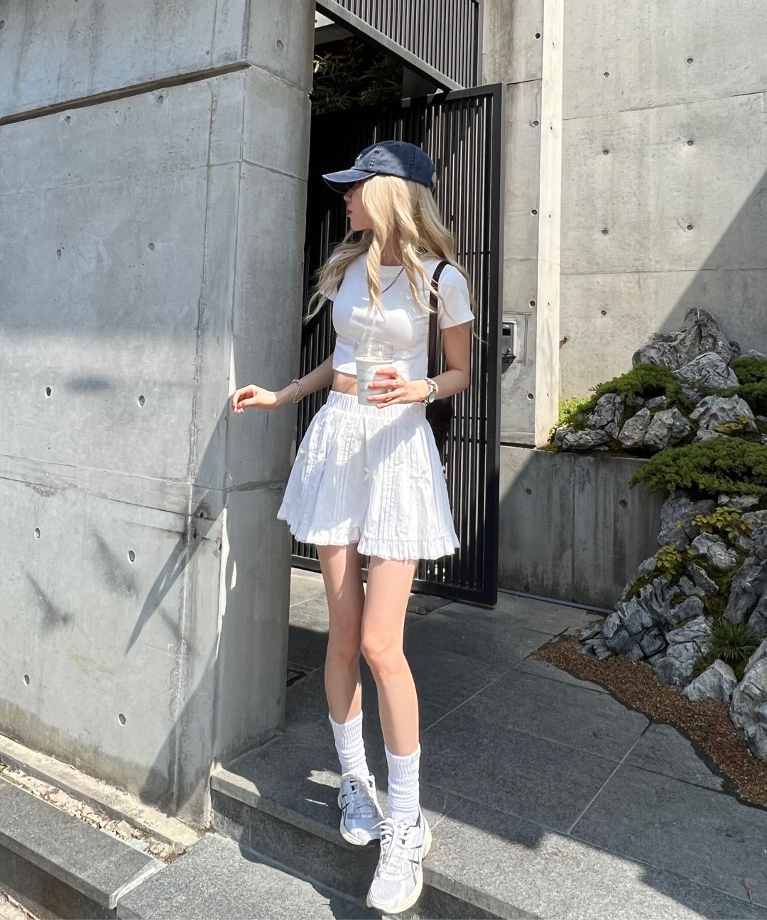 MUSINSA | PLACE STUDIO Lace ribbon micro mini shorts pants