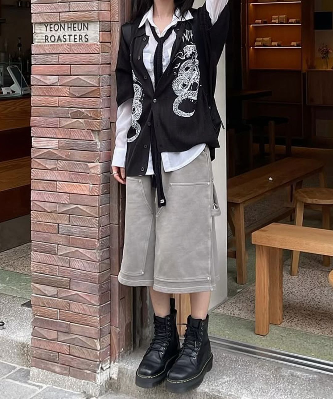 [NOT4NERD] Stud Carpenter Bermuda Sweat Shorts /追跡付 MUSINSA | NOT4NERD Stud Carpenter Bermuda Sweat Shorts - Grey
