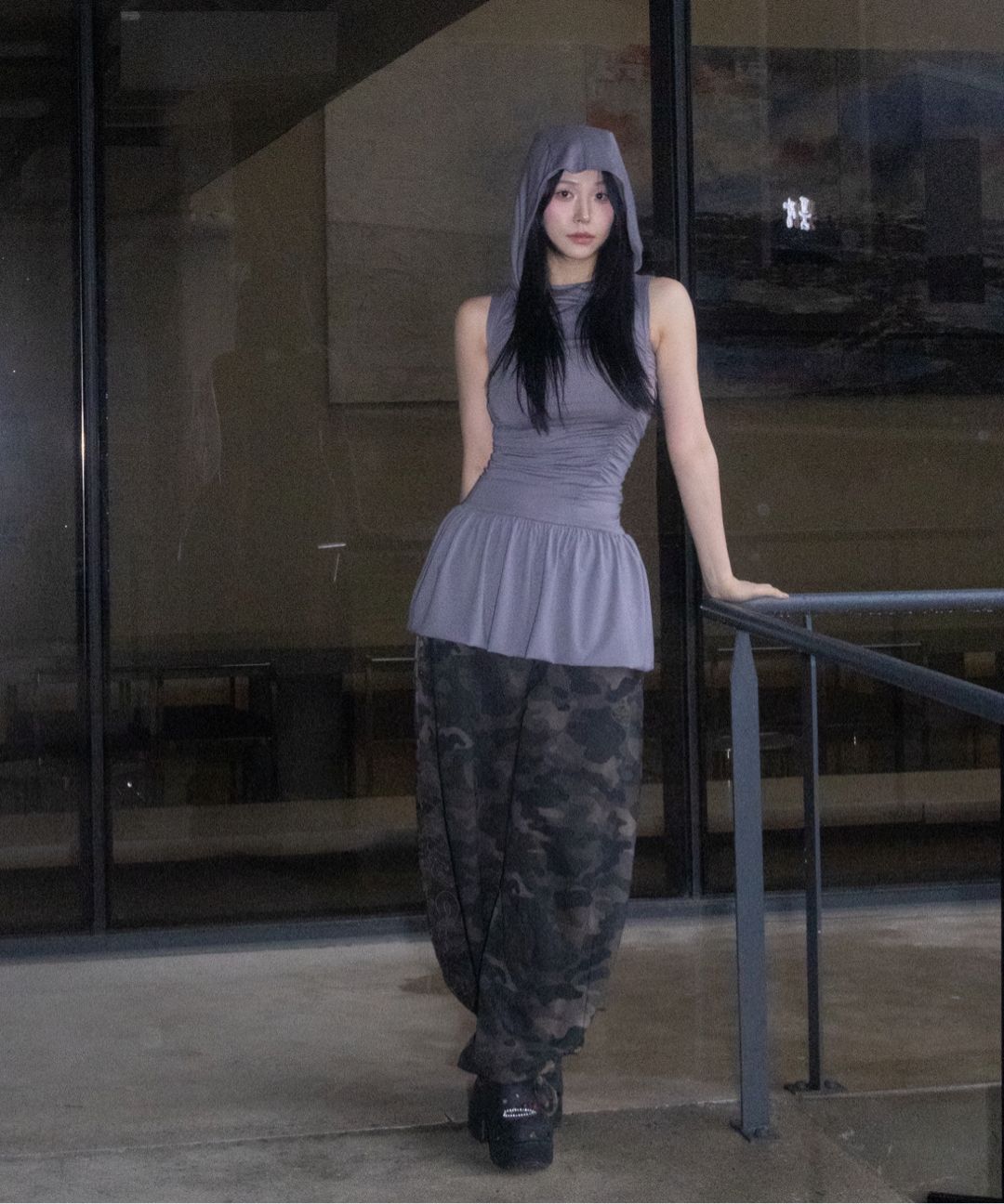 ☆BADBLOOD☆ Mystic Capsule 2 Way Curved Jogger Trousers Bro MUSINSA | BADBLOOD Mystic Capsule 2 Way Curved Jogger