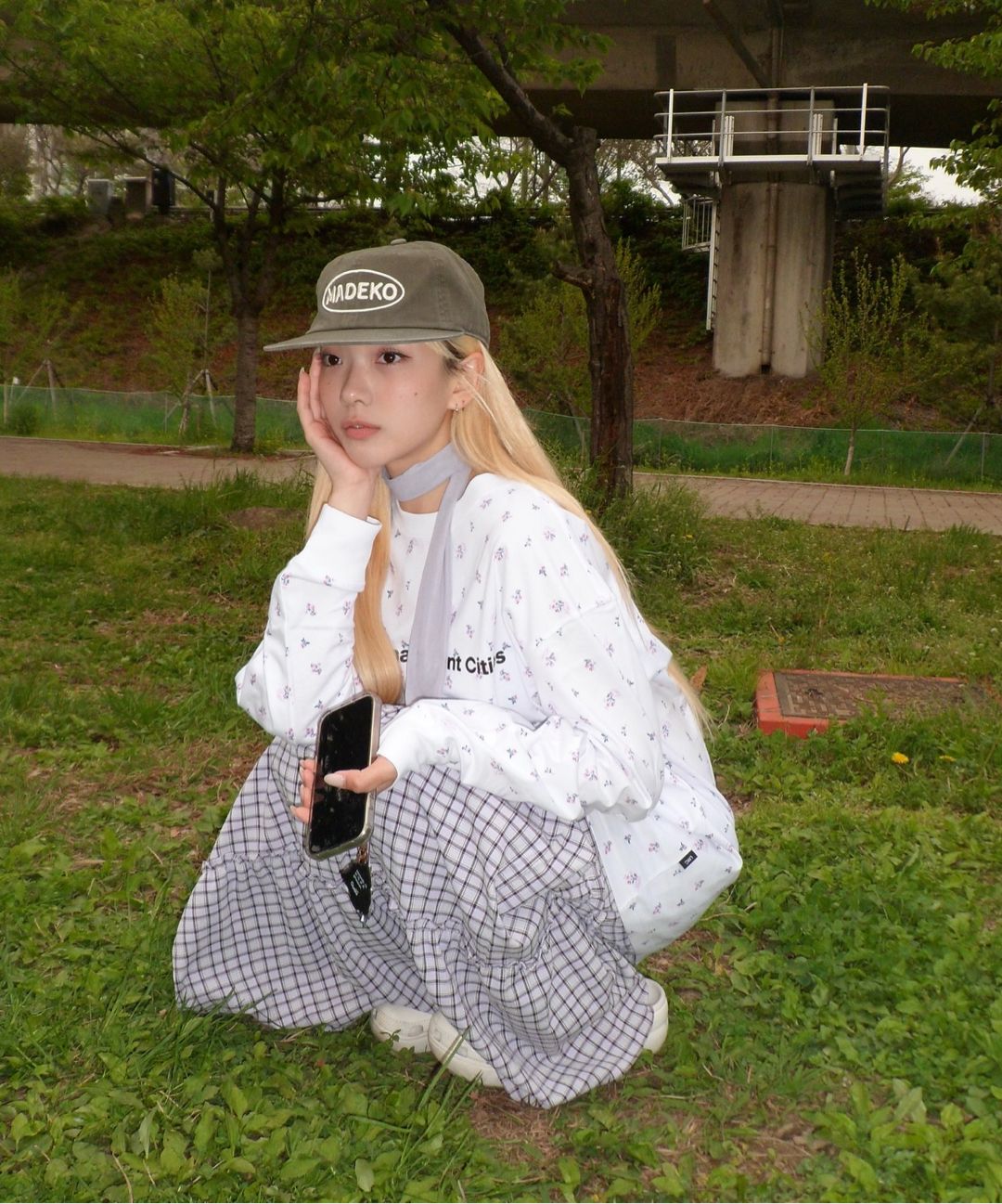 MUSINSA公式 | LMC FN OG LONG SLV TEE flower gray