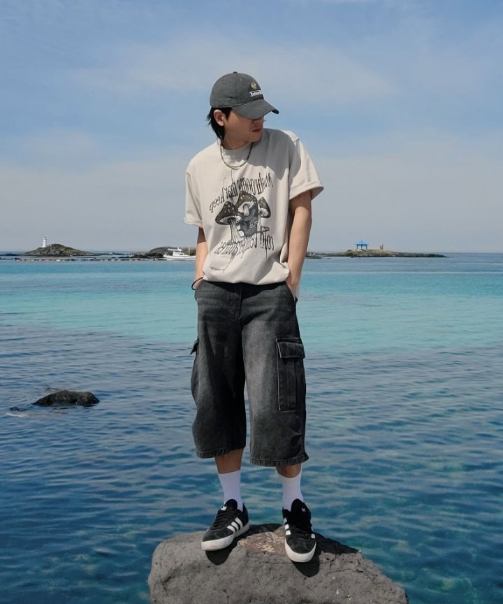 MUSINSA公式 | SUPERSUB Ice Mushroom Short Sleeve T-Shirt - White
