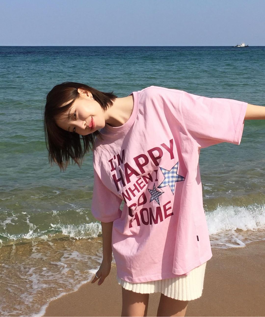 [Wai Kei] I am HAPPY 半袖Tシャツ (3 color) MUSINSA | WAI KEI I am HAPPY short sleeve t-shirt navy