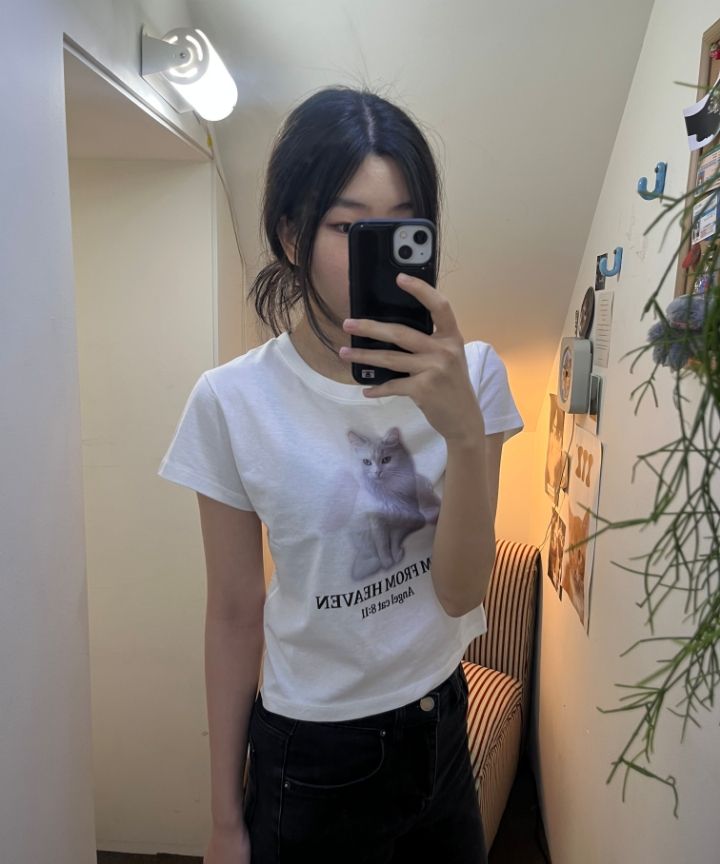 【ITZAVIBE】ANGEL CAT VER.3 T-SHIRTS ★半袖 Tシャツ★ UNISEX ANGEL CAT T-SHIRTS VER.3_WHITE - ITZAVIBE | 60% - Asian