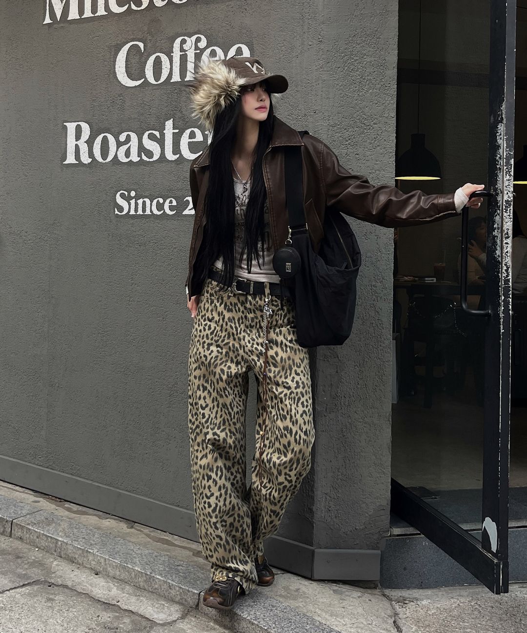 ◆OAFISH◆ Wide leopard pants charcoal 24FW 040 MUSINSA | OAFISH Wide leopard print pants, charcoal