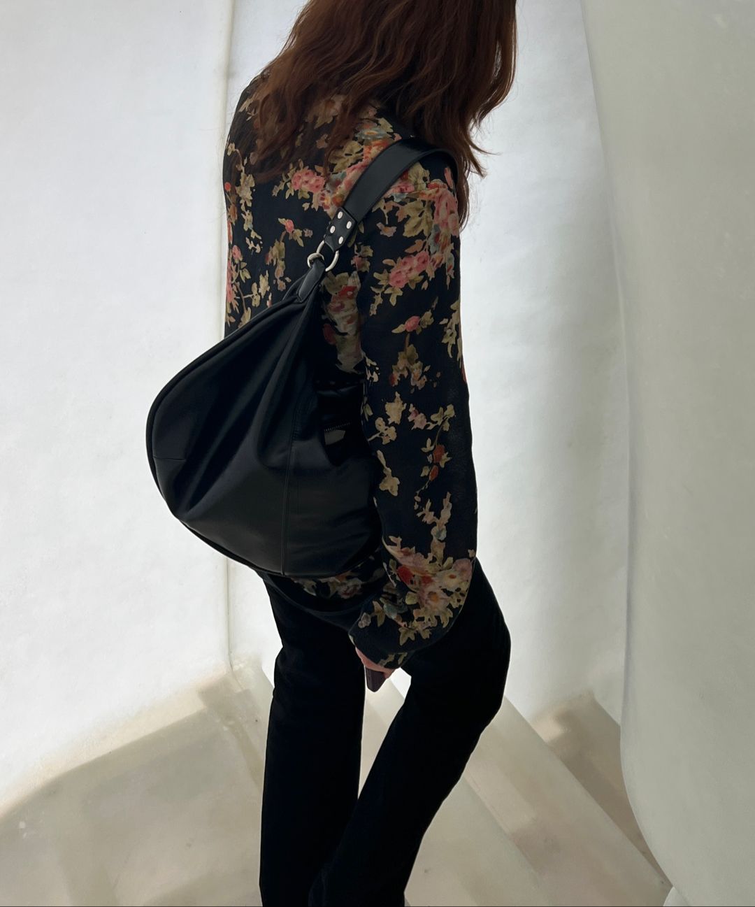 MUSINSA | YEOMIM half moon bag (cream)