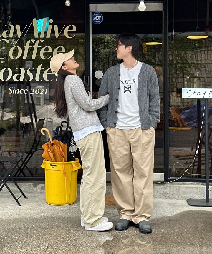 [男女兼用]★SATUR★Classic Logo T-shirts★Tシャツ(WOMAN) MUSINSA公式 | SATUR Classic Logo Short Sleeve T-Shirt