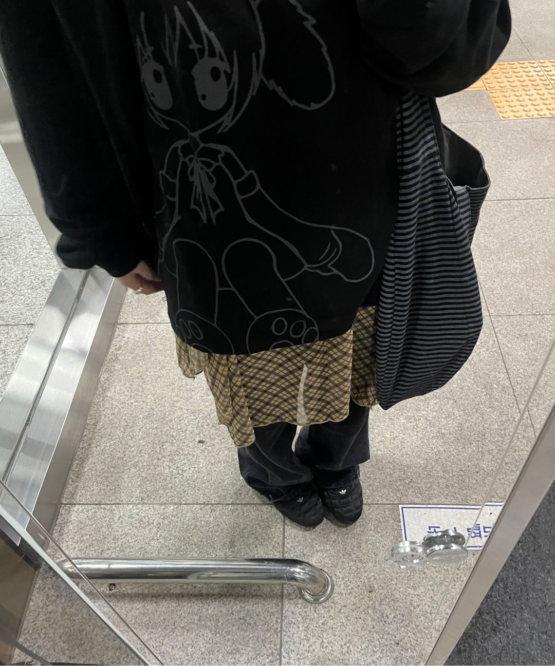 MUSINSA | ITZAVIBE YELLOW CHECK LAYERED WRAP MIDI SKIRT