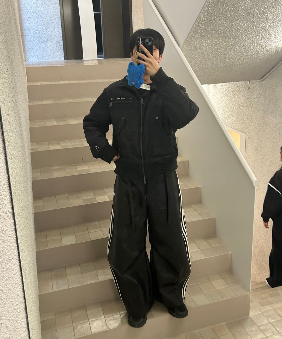 MUSINSA公式 | AAKAM High-Neck Bomber Jacket (Black)