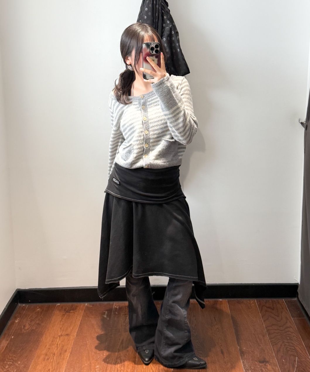 MUSINSA | ASON LENA UNBALANCE SKIRT / BLACK