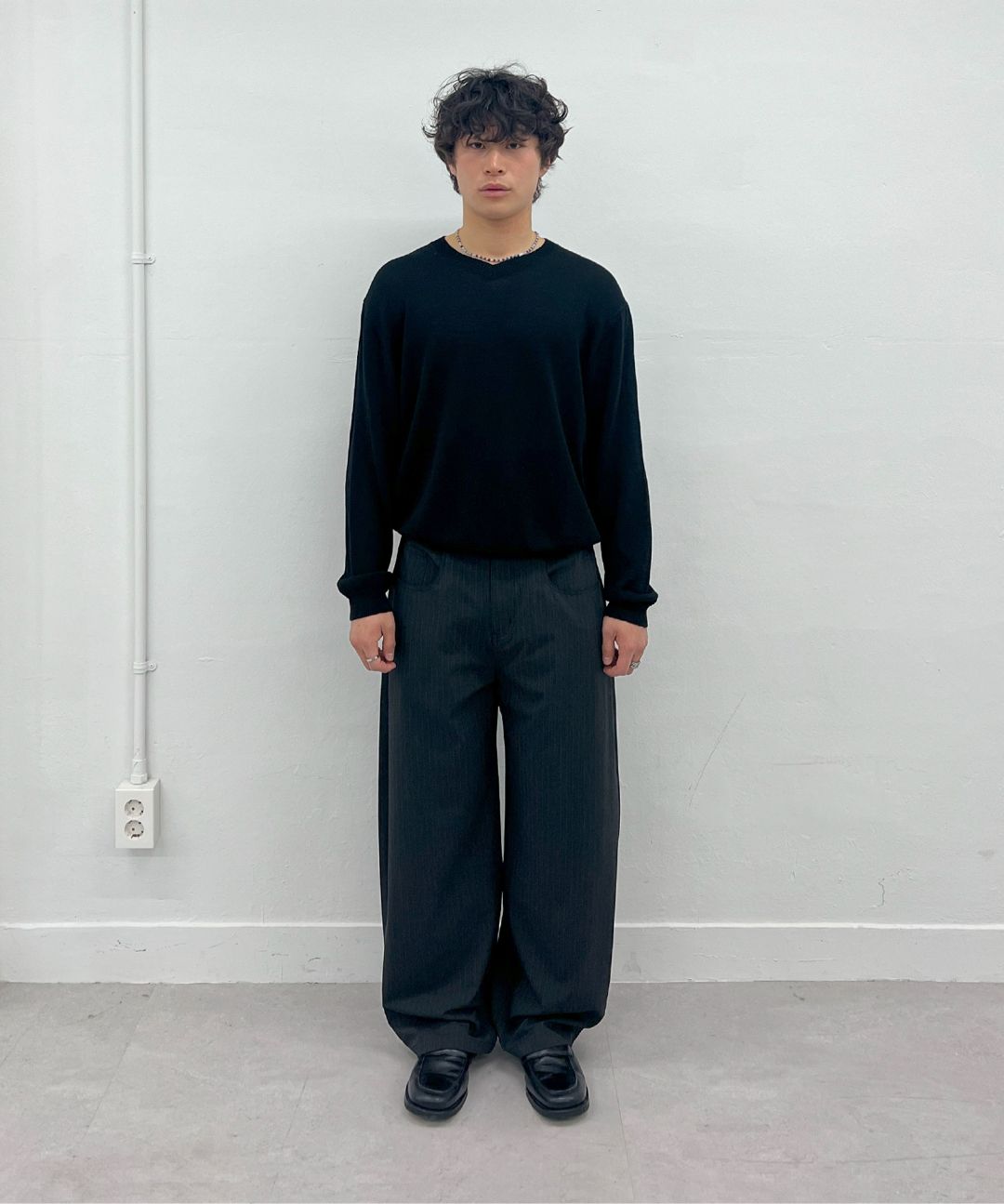 MILLO ARCHIVE ♥ Crop V-Neck Knit/ 追跡付 MUSINSA | MILLO ARCHIVE Crop V-neck Knit [Charcoal]