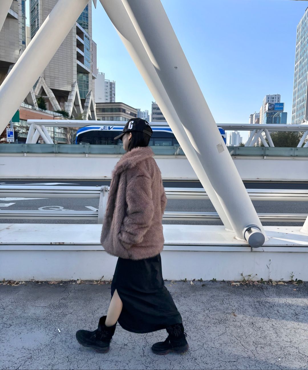 MUSINSA | ASON BIBI FUR JACKET / IVORY