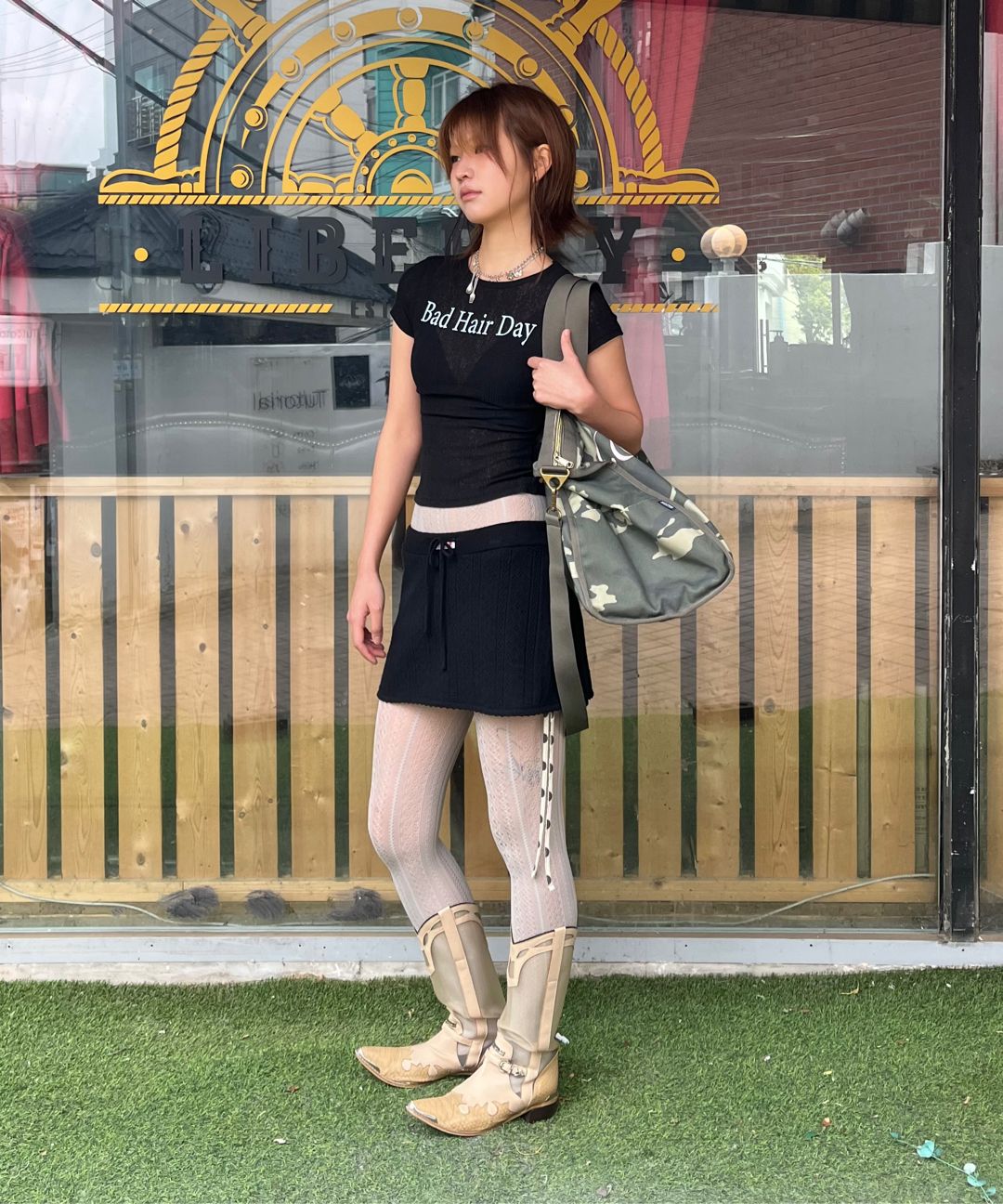 MUSINSA | SCULPTOR Eyelet Knit Skort Red