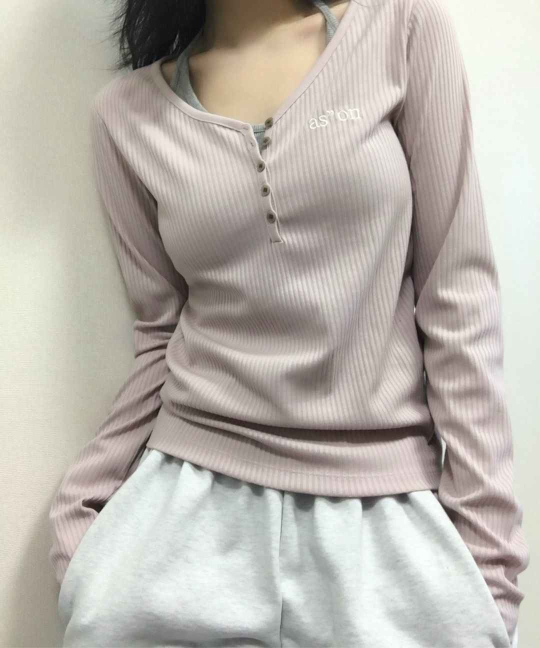 【as\"on】WISH RIBBED BUTTON TEE AS ON] WISH RIBBED BUTTON TEE / IVORY – SellerWork