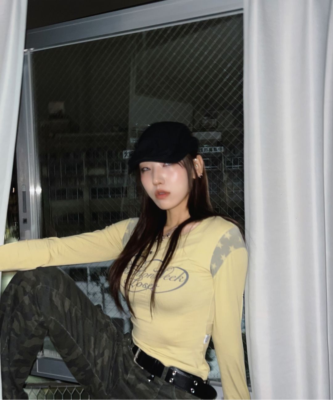 MUSINSA | SCULPTOR Star Band Tee Yellow