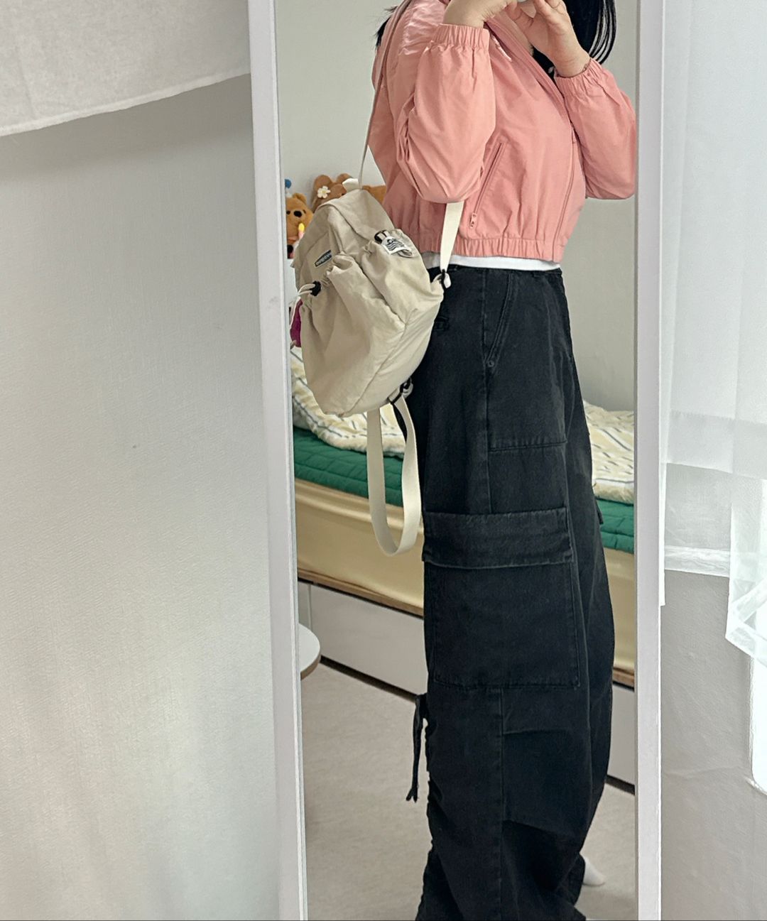 ☆AVANDRESS☆ Accent Back String Pants BLUE AD41PT09BL MUSINSA | AVANDRESS Accent Back String Pants BLACK