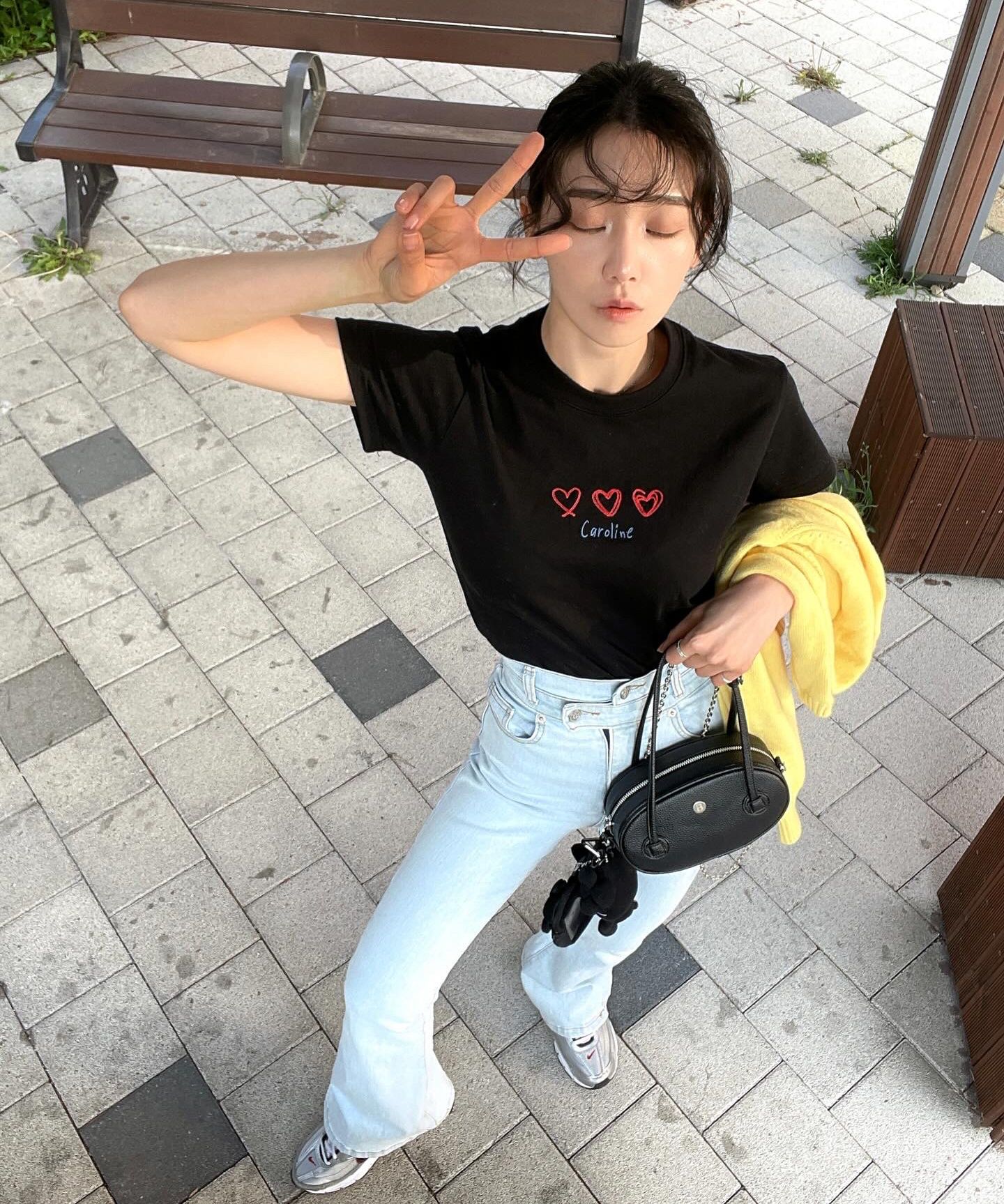 [CPGN STUDIO]★25SS★CAROLINE CHAIN EMBROIDERED CROP S/S TEE CPGN] 25SS Caroline Chain Embroidered Crop T-Shirt (2 Color